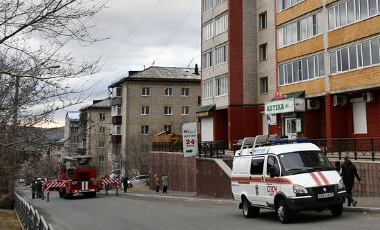 В Чите мужчина захватил в заложники ребенка