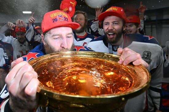 Хоккей. КХЛ. Финальная серия. Матч "Металлург" - ЦСКА