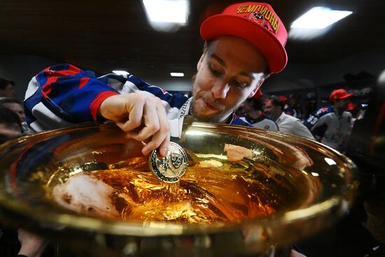 Хоккей. КХЛ. Финальная серия. Матч "Металлург" - ЦСКА