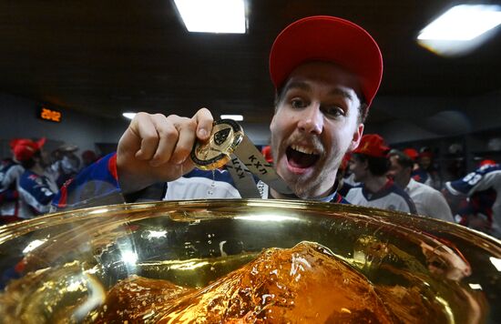 Хоккей. КХЛ. Финальная серия. Матч "Металлург" - ЦСКА