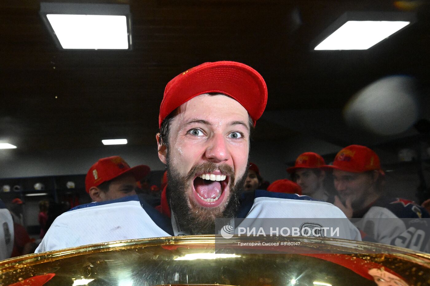 Хоккей. КХЛ. Финальная серия. Матч "Металлург" - ЦСКА