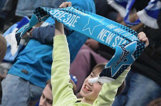 Футбол. РПЛ. Матч "Зенит" - "Локомотив"