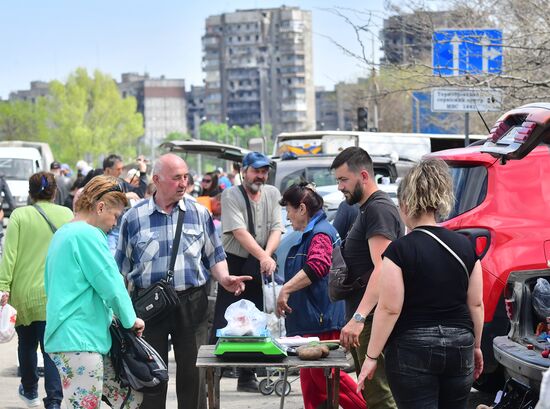 Мирная жизнь в Мариуполе