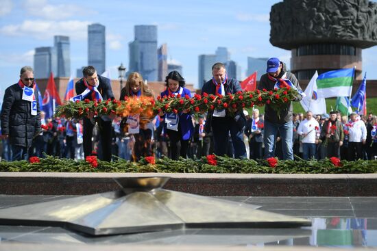 Прибытие участников Всероссийского автопробега профсоюзов "Zа мир без нацизма" в Москву