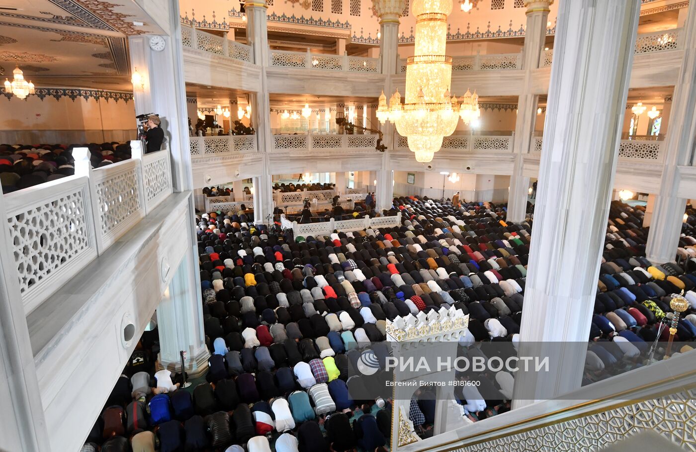 Празднование Ураза-байрама в Москве