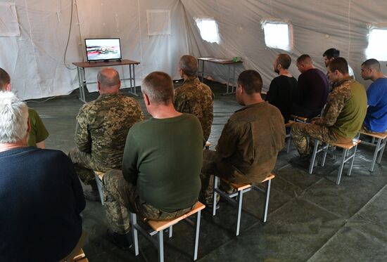 Пункт временного содержания украинских военнопленных на Харьковском направлении