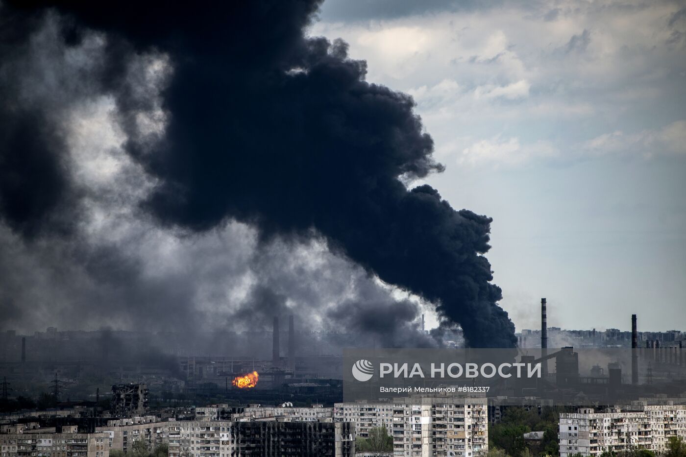 В районе "Азовстали" возобновились выстрелы и разрывы снарядов