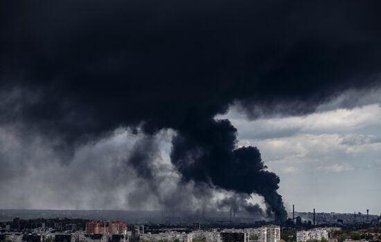 В районе Азовстали возобновились выстрелы и разрывы снарядов