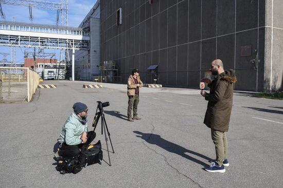 Запорожскую АЭС посетили иностранные журналисты