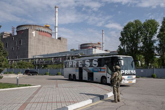 Запорожскую АЭС посетили иностранные журналисты