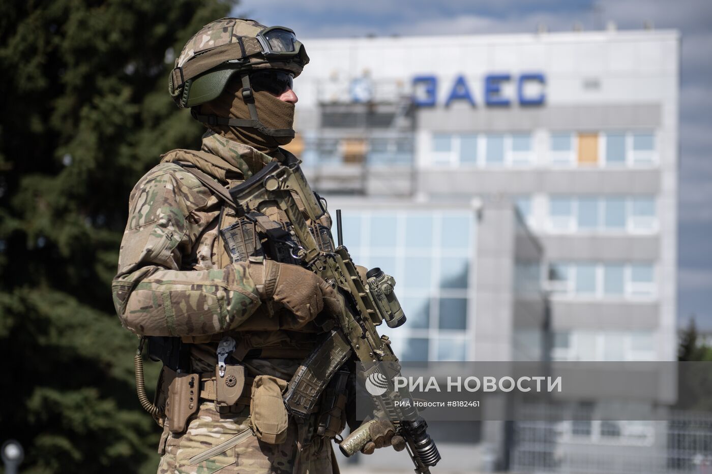 Запорожскую АЭС посетили иностранные журналисты