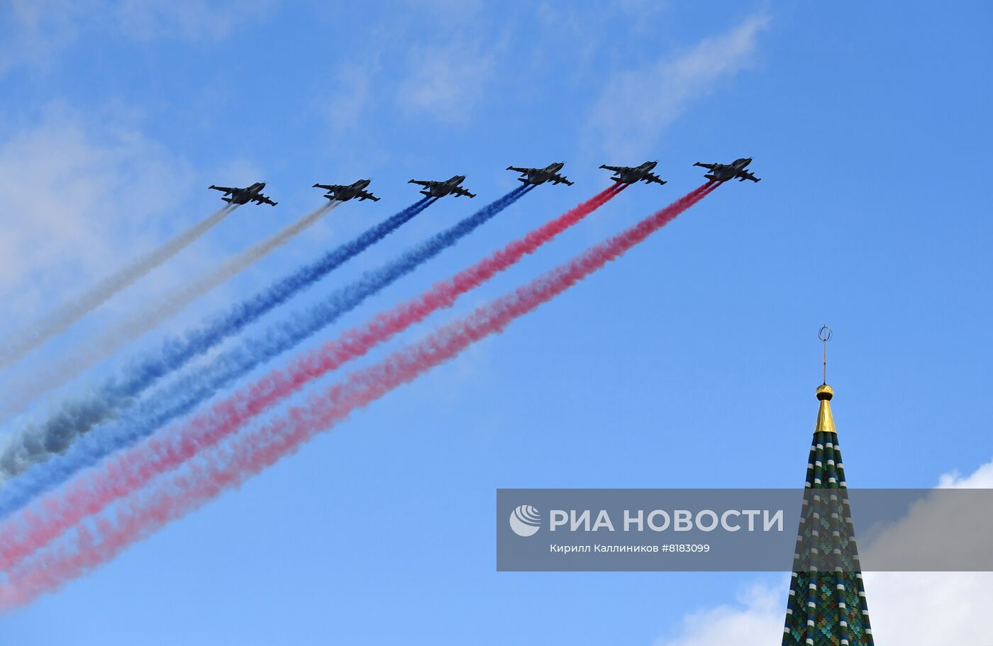 Репетиция воздушной части парада Победы 