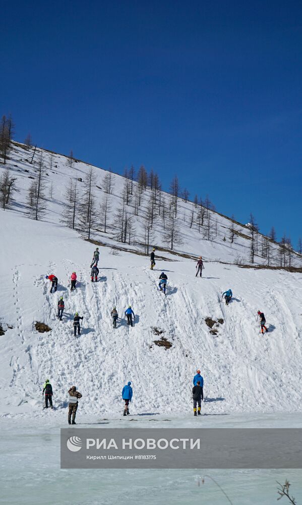 Гора Мунку-Сардык в Бурятии