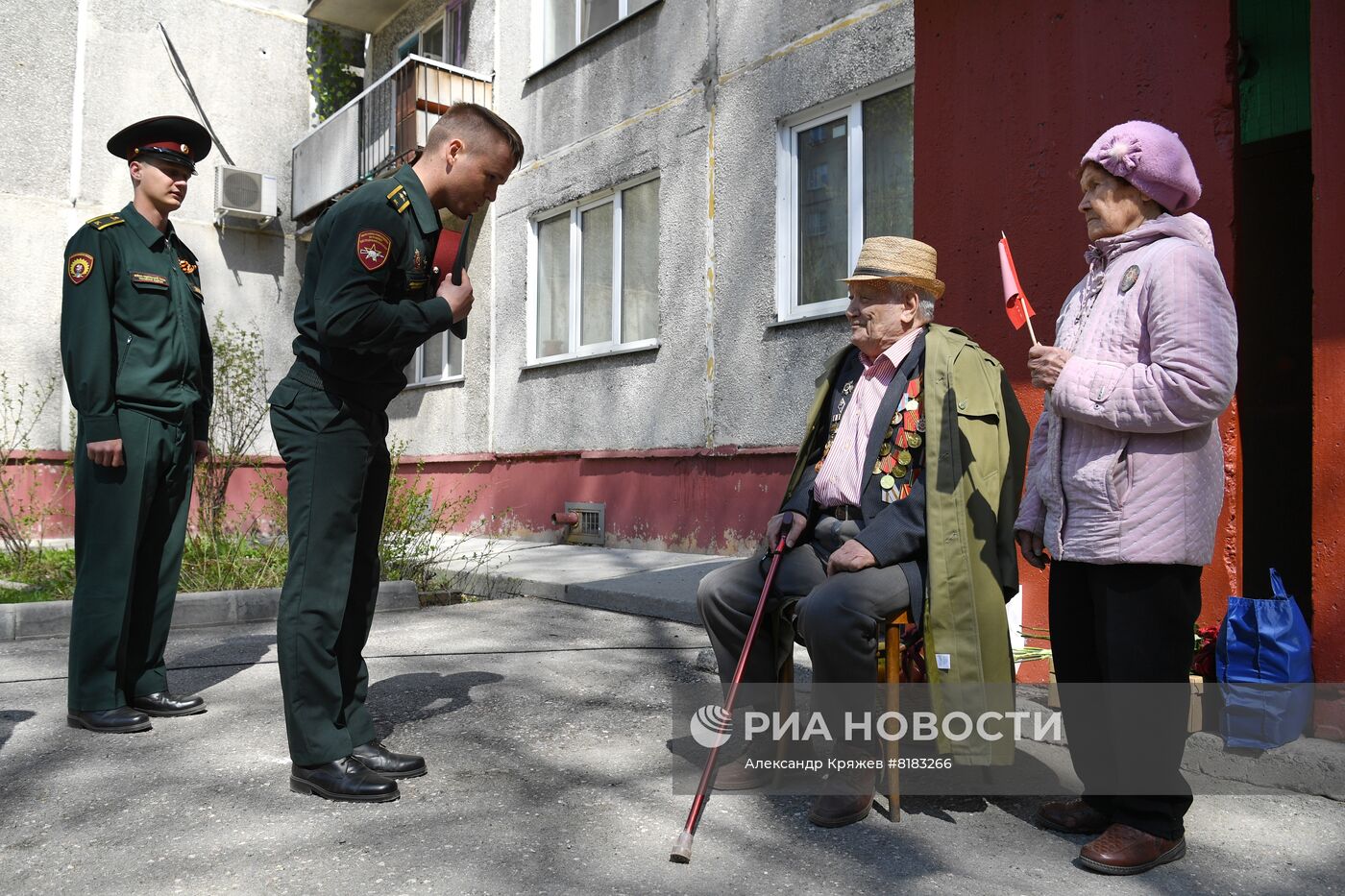 Поздравления ветеранам ко Дню великой Победы