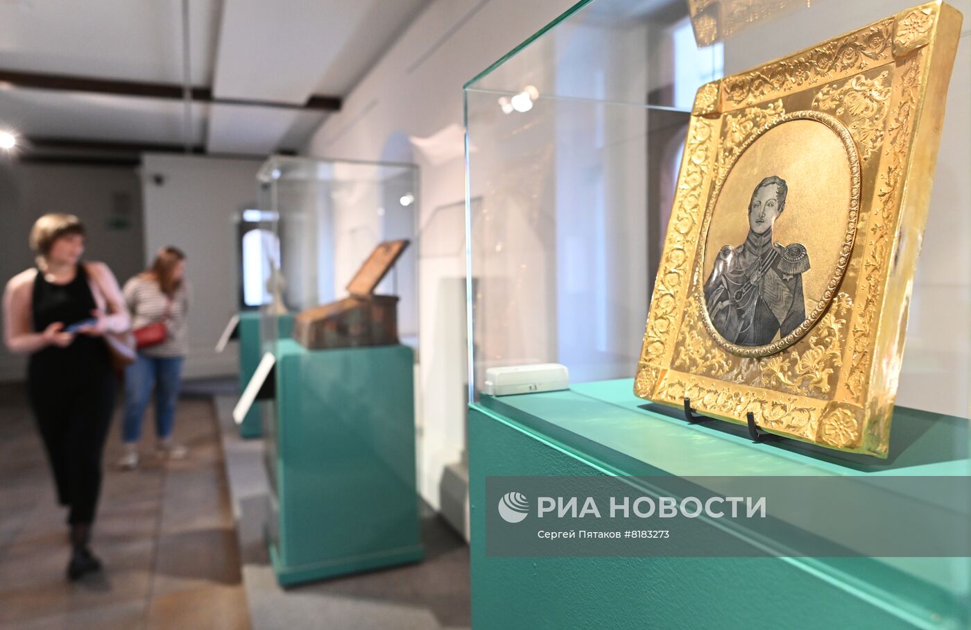 Выставка "Экспонат к 150-летию Исторического музея"