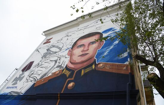 Граффити в честь подвига И. Величко в Воронеже