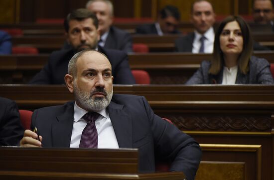 Заседание Национального Собрания Армении с участием Н. Пашиняна