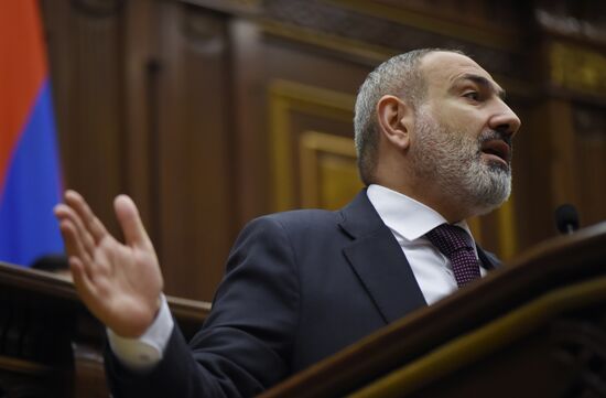 Заседание Национального Собрания Армении с участием Н. Пашиняна