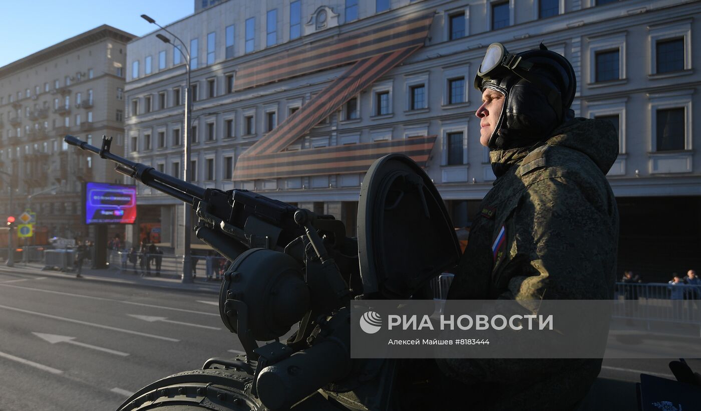 Подготовка к репетиции парада Победы в Москве