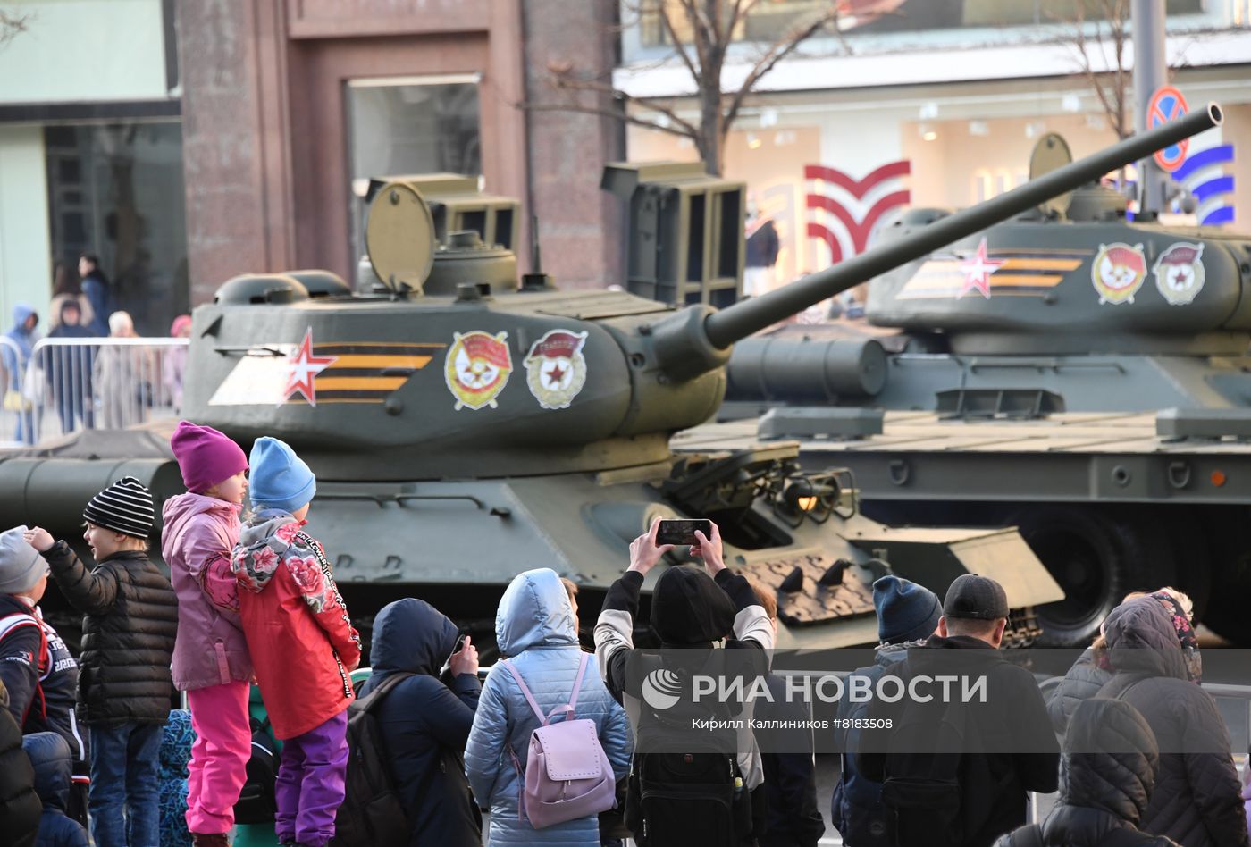 Подготовка к репетиции парада Победы в Москве
