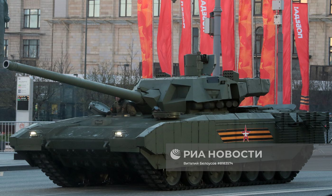 Подготовка к репетиции парада Победы в Москве