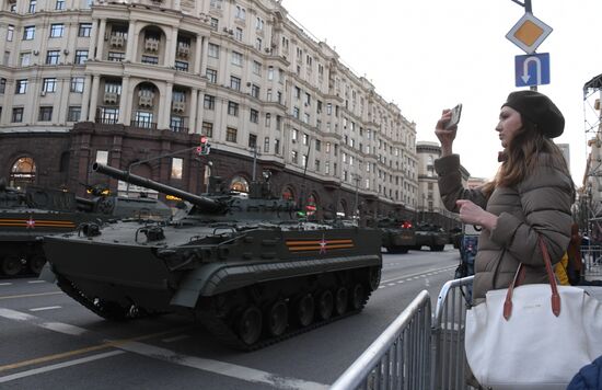 Подготовка к репетиции парада Победы в Москве