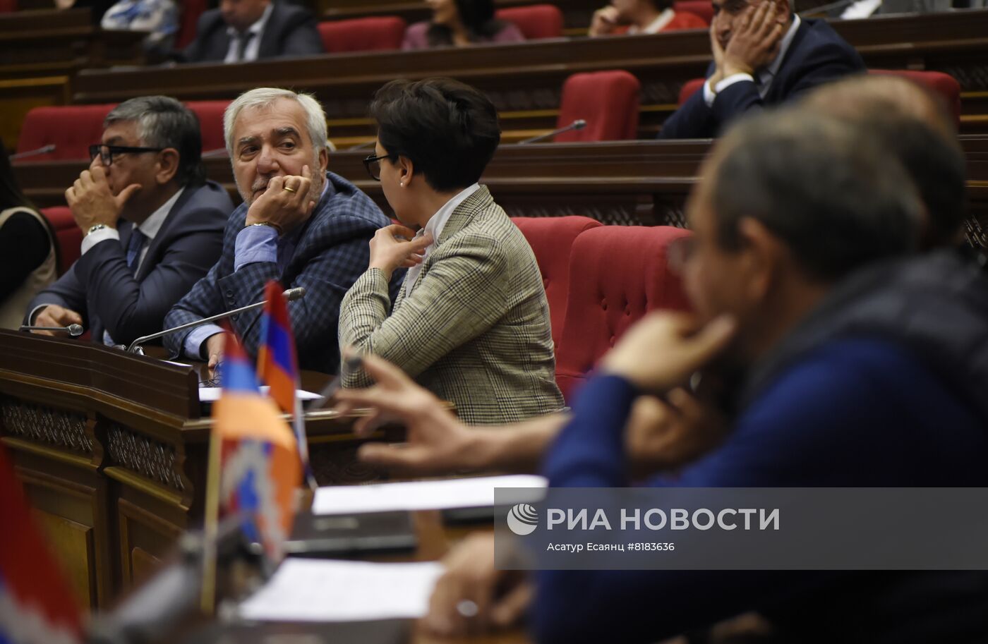 Заседание Национального Собрания Армении с участием Н. Пашиняна