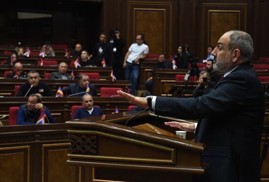 Заседание Национального Собрания Армении с участием Н. Пашиняна