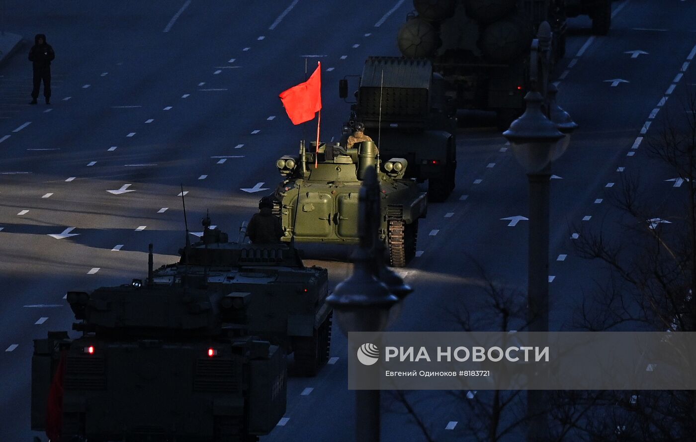 Подготовка к репетиции парада Победы в Москве