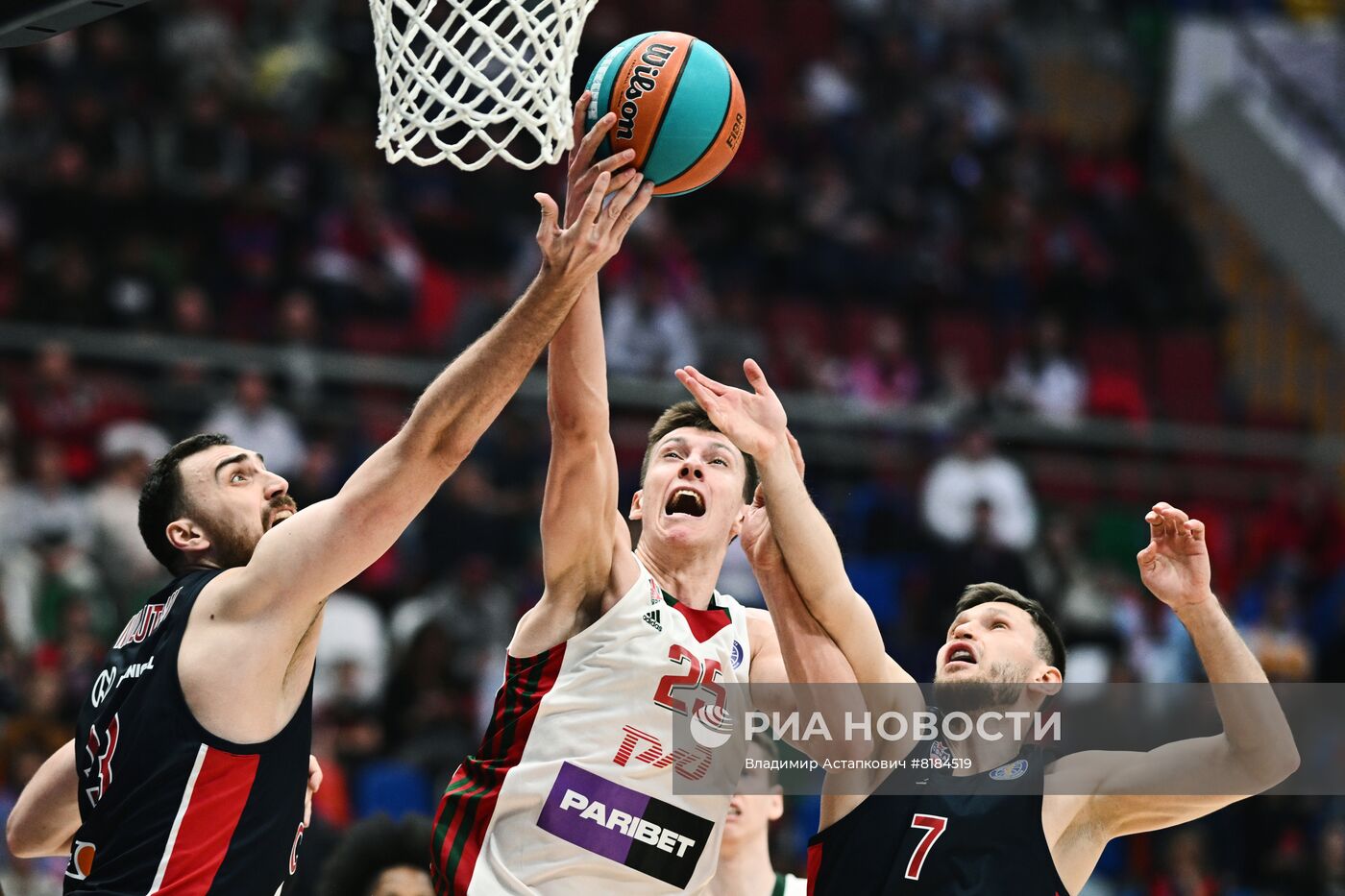 Баскетбол. Единая лига ВТБ. Матч ЦСКА - "Локомотив-Кубань"