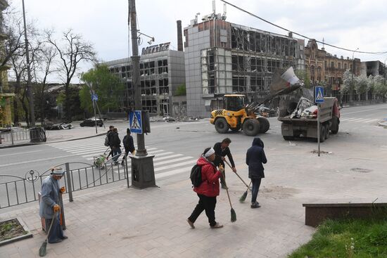 Повседневная жизнь в Мариуполе