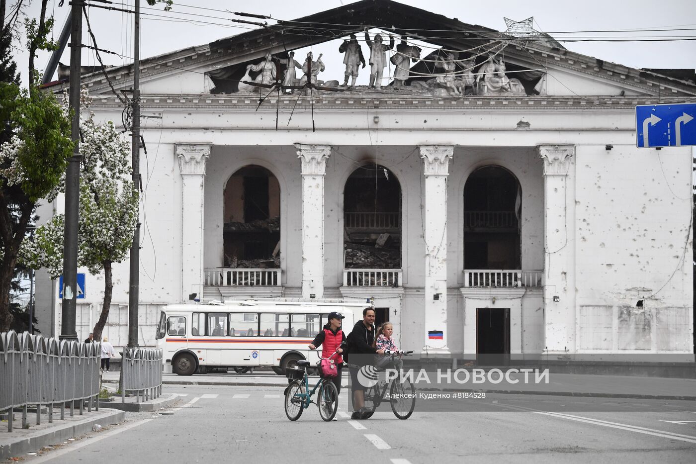 Повседневная жизнь в Мариуполе