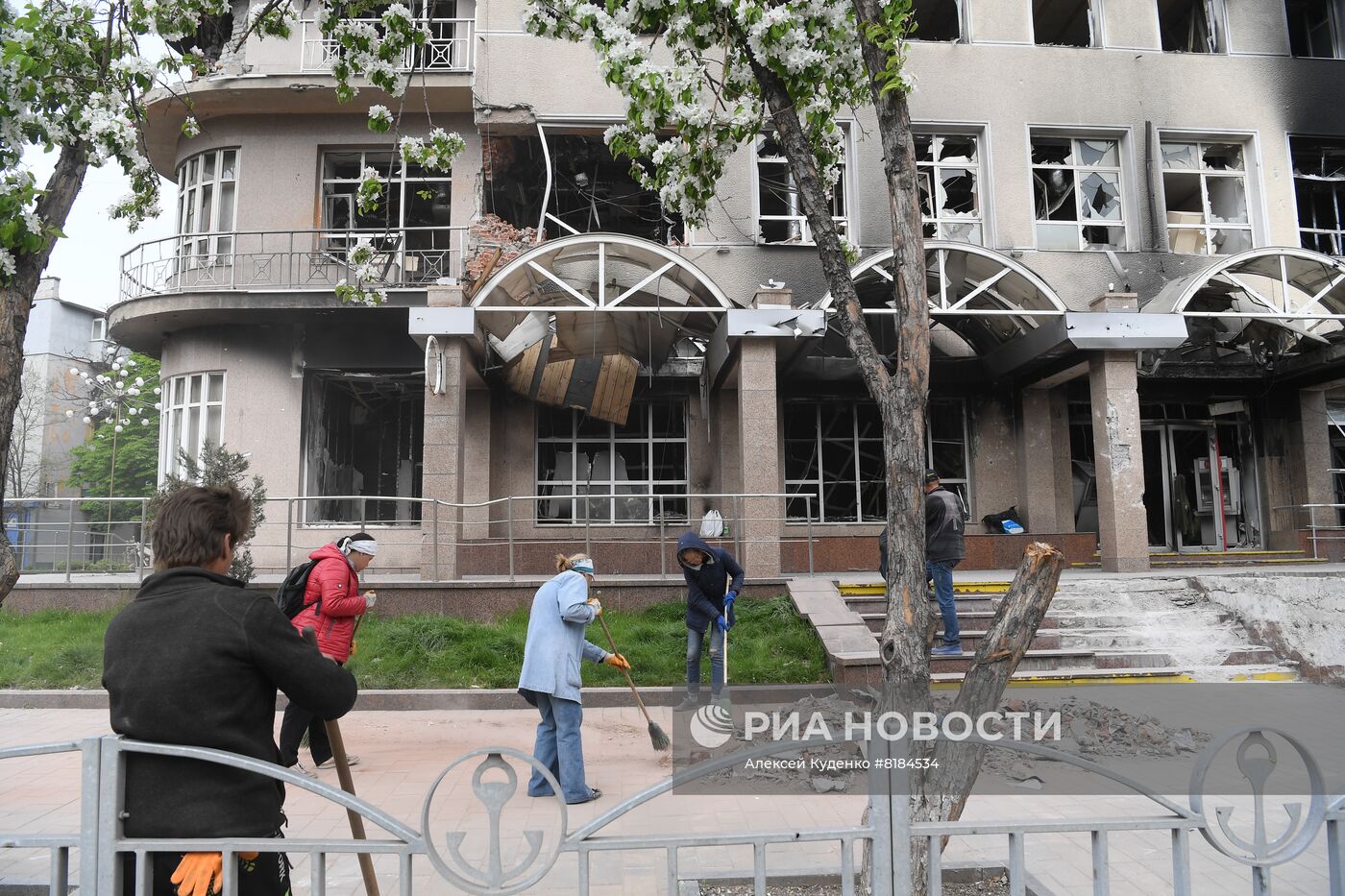 Повседневная жизнь в Мариуполе