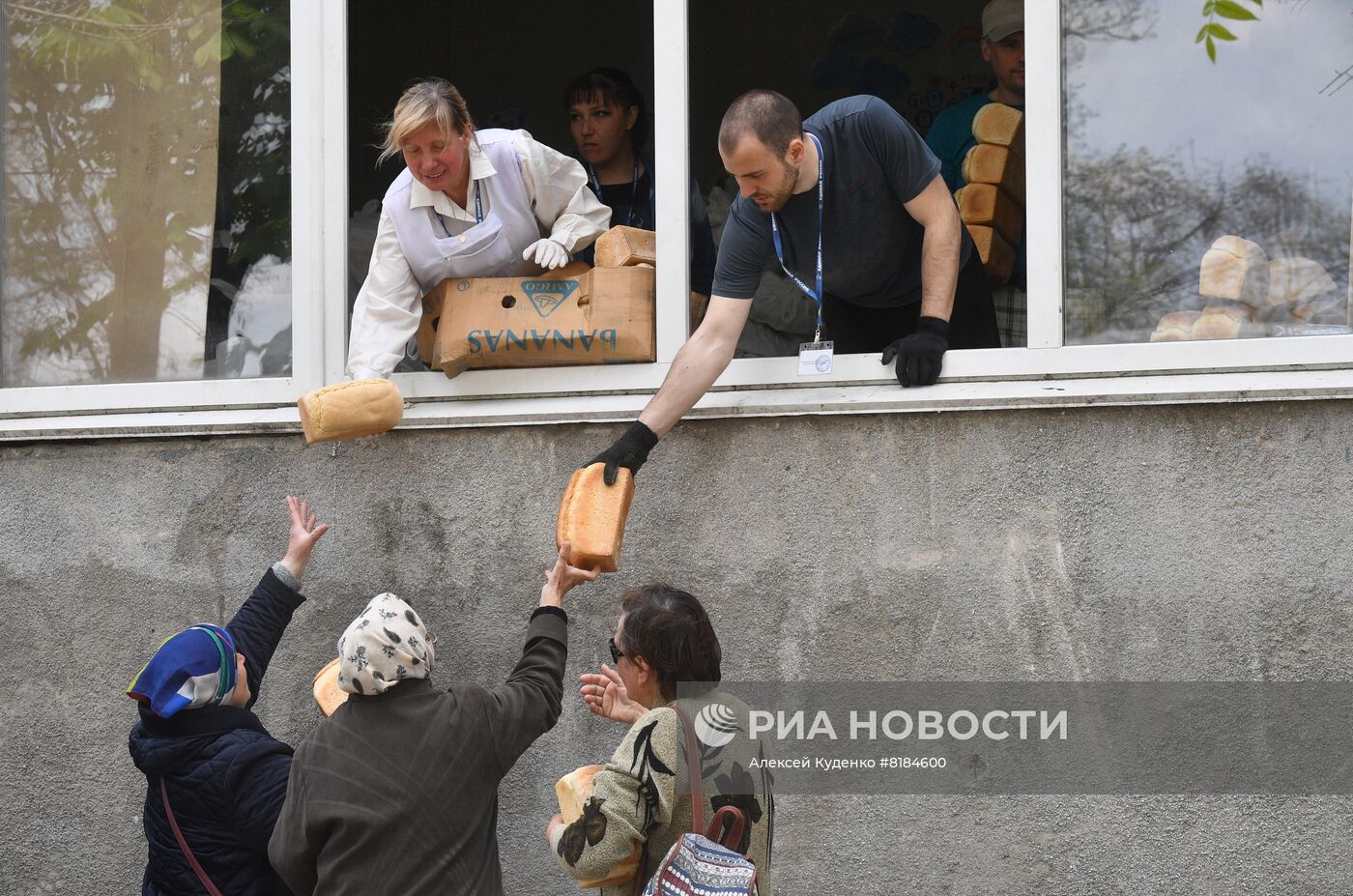 Повседневная жизнь в Мариуполе