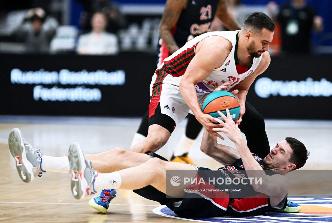 Баскетбол. Единая лига ВТБ. Матч ЦСКА - "Локомотив-Кубань"