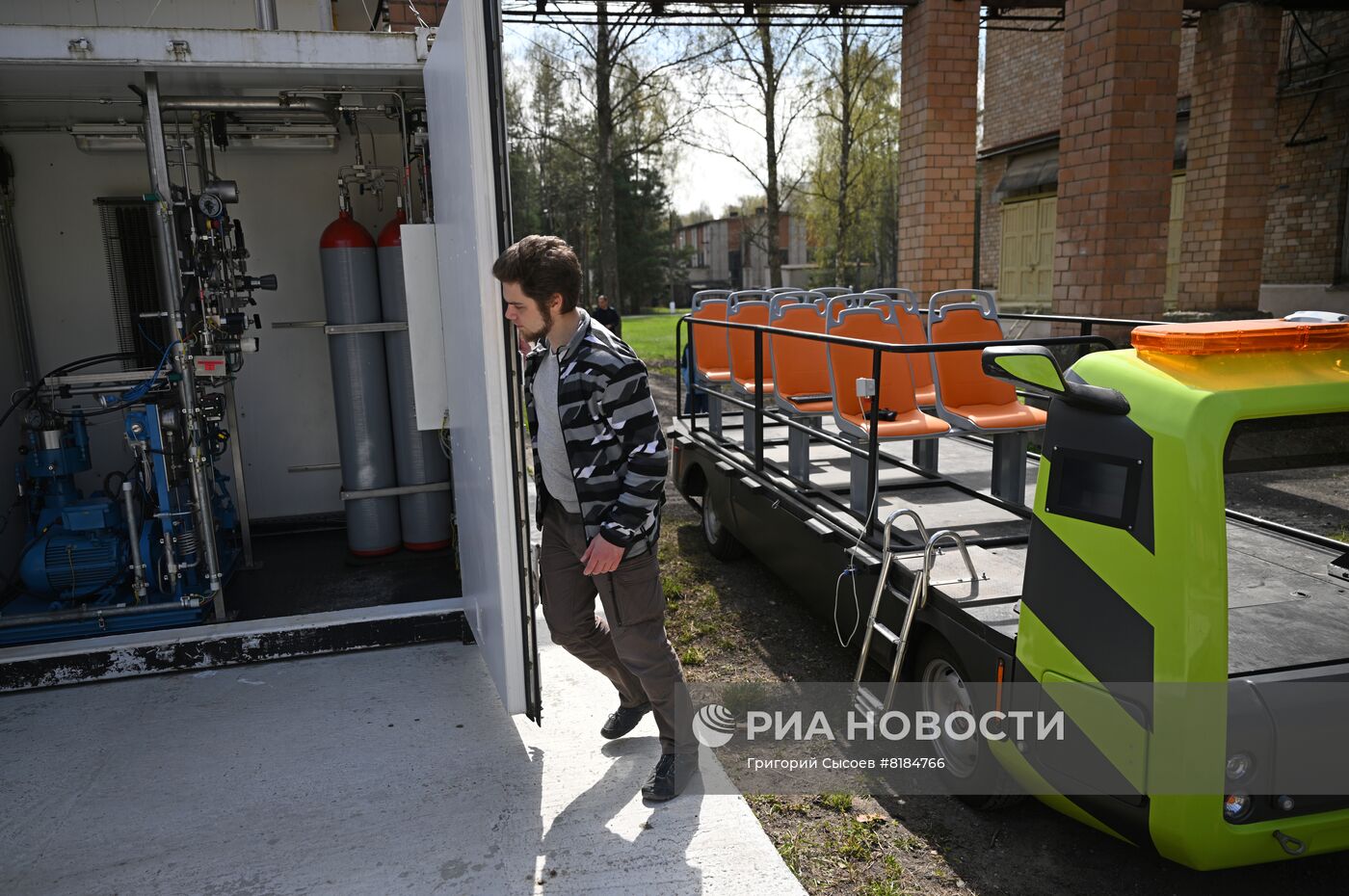 Первая в России опытная водородная заправочная станция | РИА Новости  Медиабанк