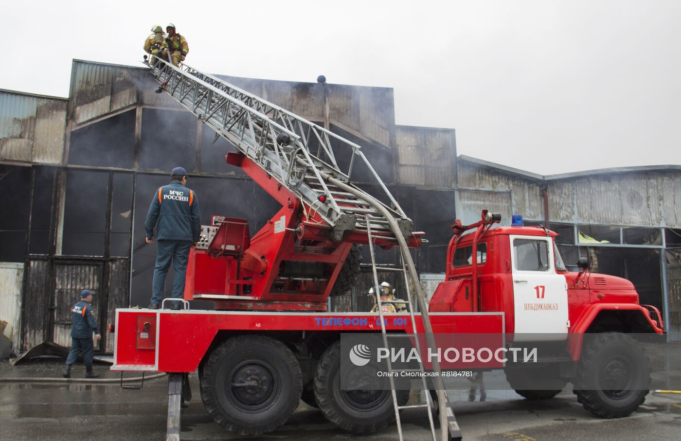 Пожар на рынке "Викалина" во Владикавказе