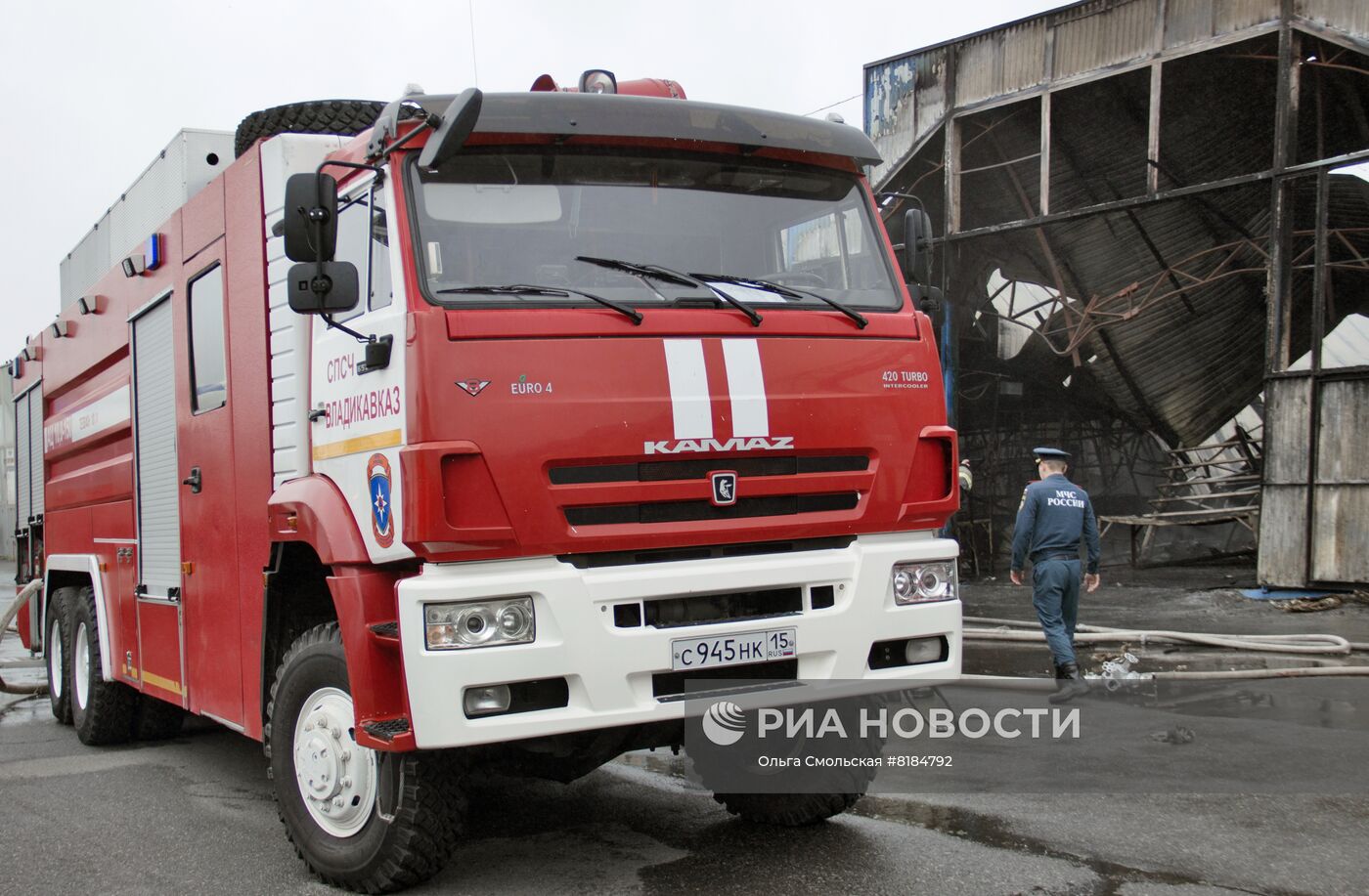 Пожар на рынке "Викалина" во Владикавказе