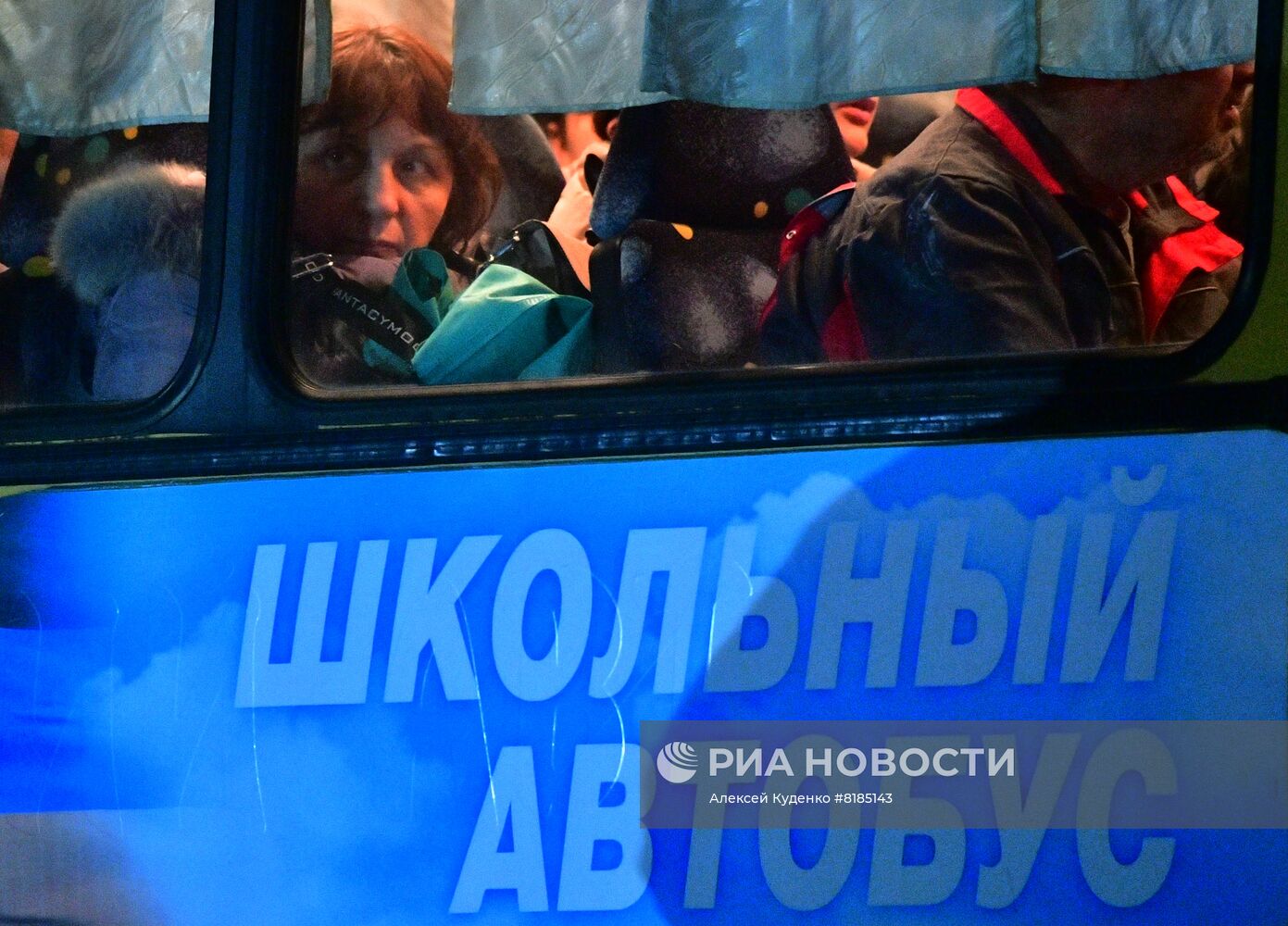 Эвакуация гражданских лиц с завода "Азовсталь"