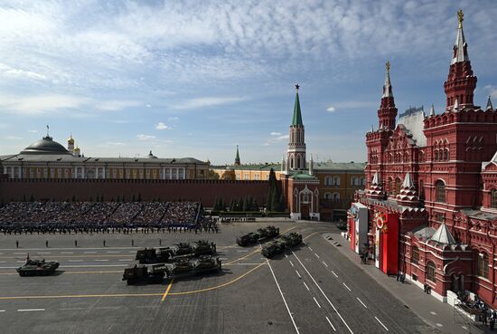 Генеральная репетиция военного парада, посвящённого 77-й годовщине Победы в Великой Отечественной войне