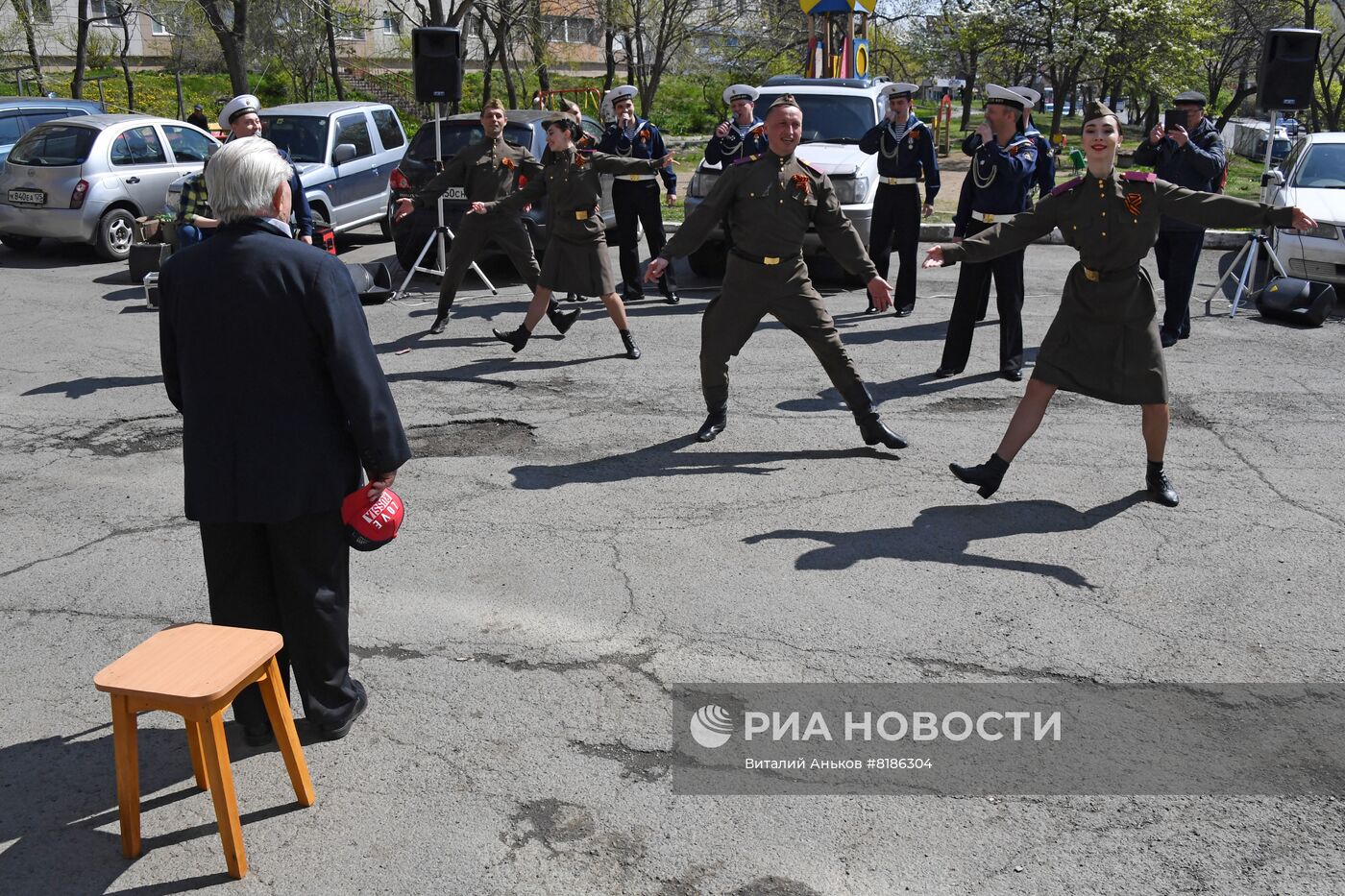 Поздравление ветерана ВОВ с днем Победы | РИА Новости Медиабанк