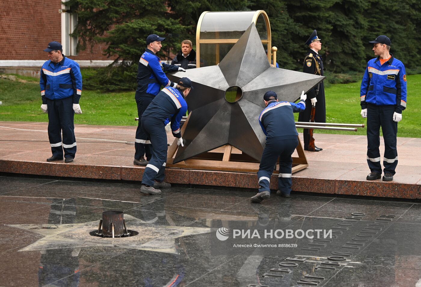 Профилактика Вечного огня ко Дню Победы
