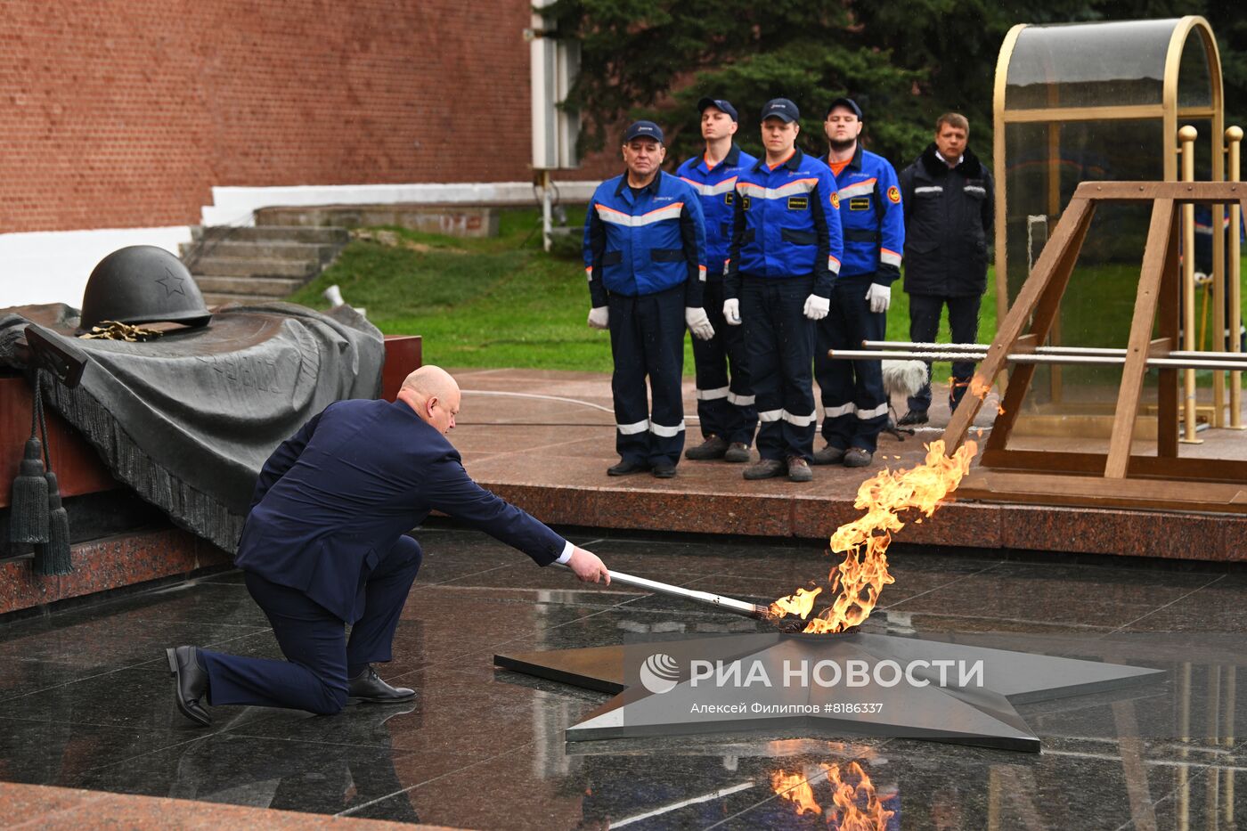 Профилактика Вечного огня ко Дню Победы