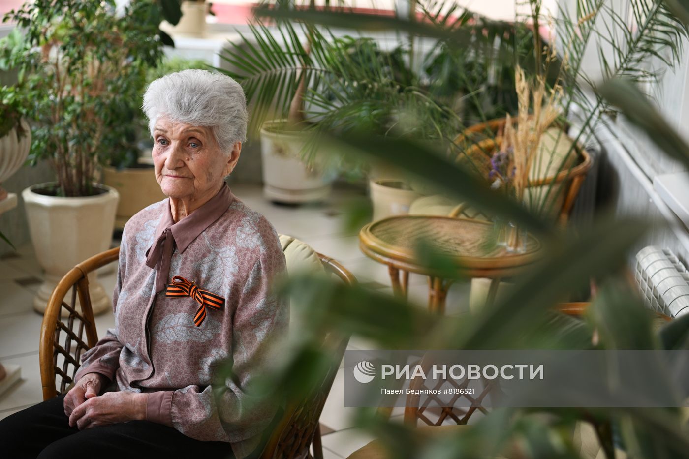 Поздравление ветеранов войны и тружеников тыла с Днем Победы