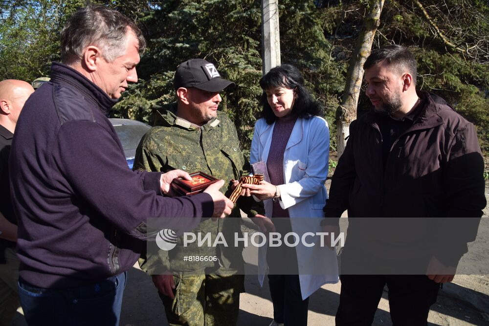 Д. Пушилин и М. Хуснуллин посетили освобождённые города на юге ДНР