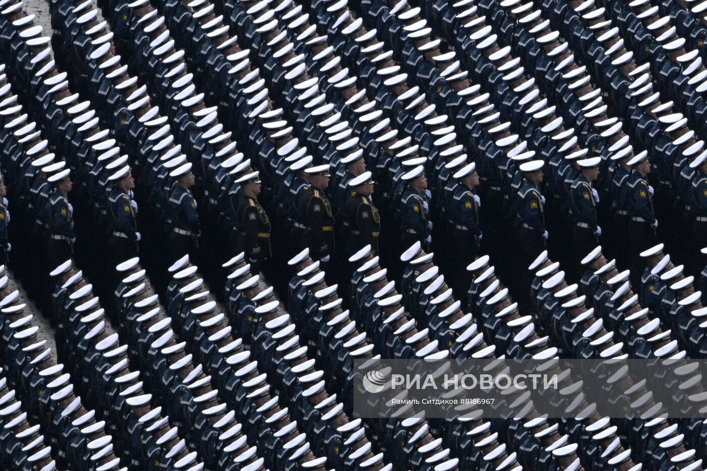 Военный парад, посвящённый 77-й годовщине Победы в Великой Отечественной войне