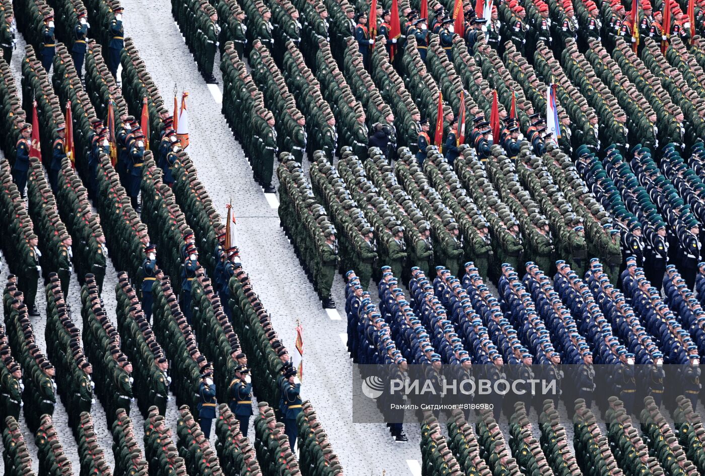 Военный парад, посвящённый 77-й годовщине Победы в Великой Отечественной войне