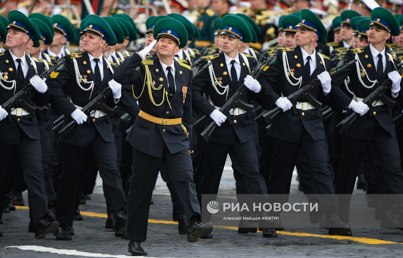 Военный парад, посвящённый 77-й годовщине Победы в Великой Отечественной войне