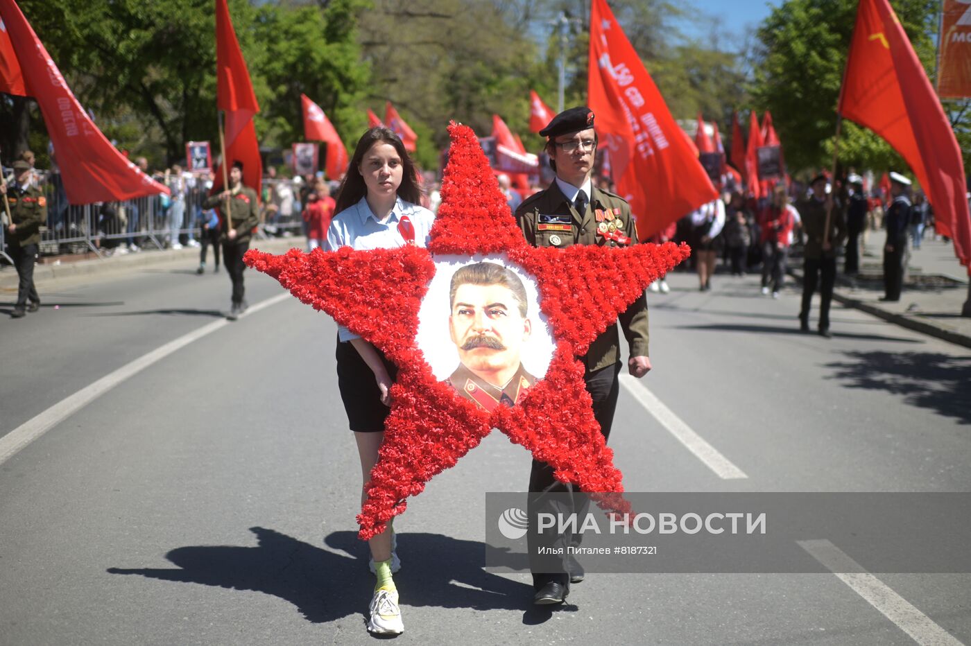 Шествие "Бессмертный полк" в регионах России