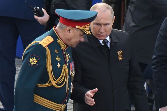 Президент РФ В. Путин на военном параде в честь 77-й годовщины Победы в ВОВ